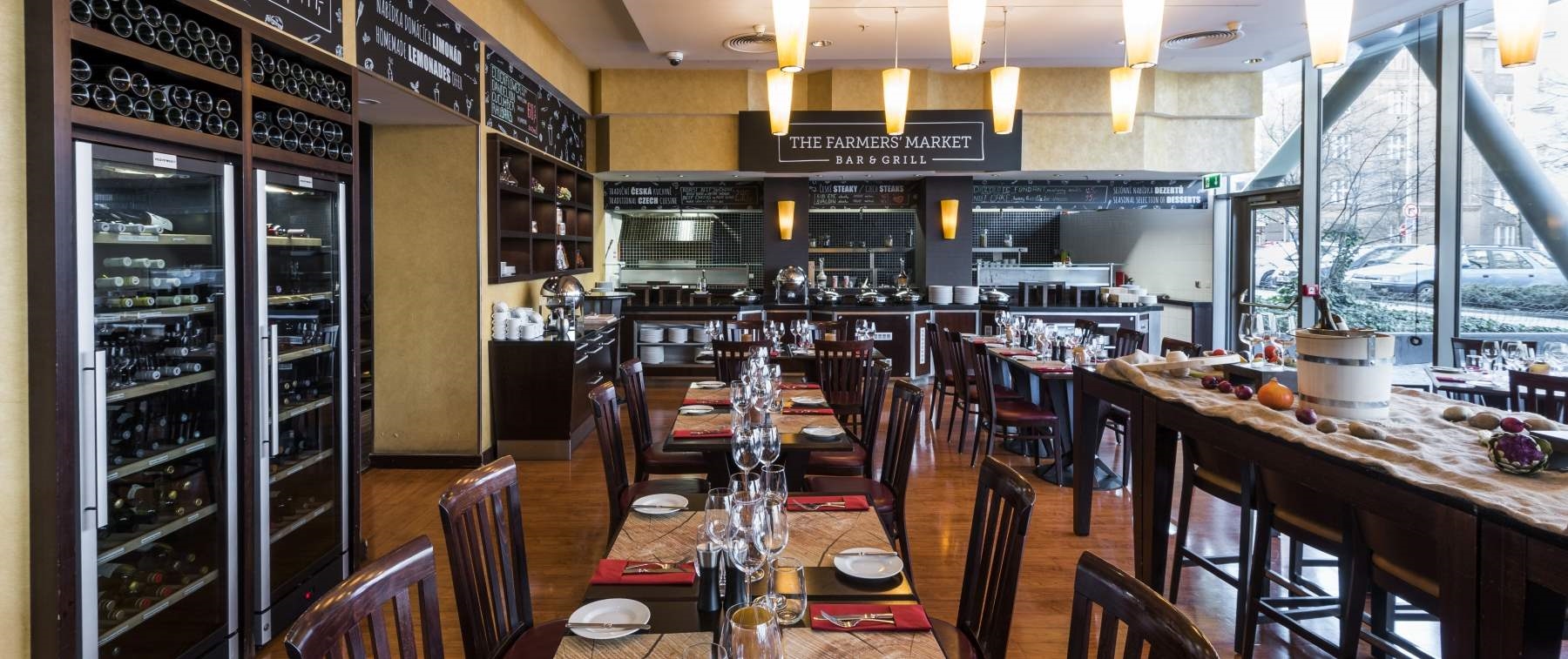 The Farmers' Market Bar & Grill interior